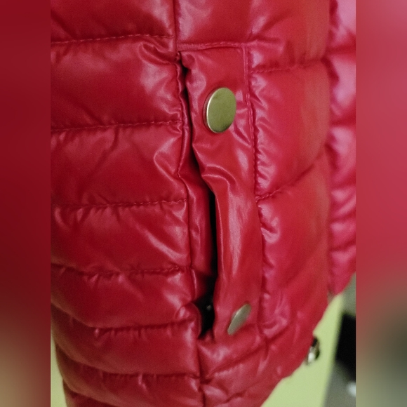 Girl's Winter padded jacket full zip pockets hood faux fur lining - Picture 4 of 6